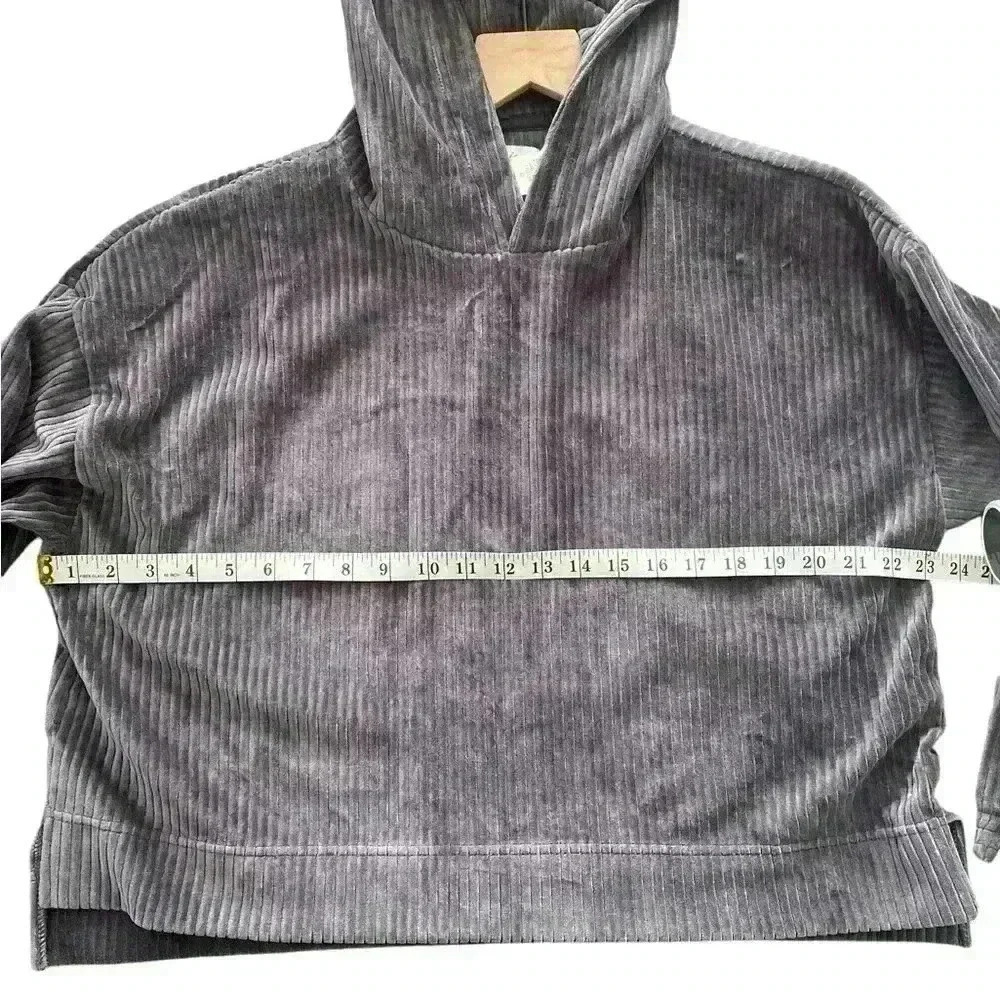 AERIE Groove-On Velour Hoodie Sweater - Picture 5 of 11
